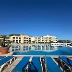 A 5 Mn Des Plages - Piscine- Tennis - Parking - 4 Personnes Cannes