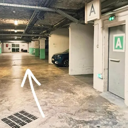 Résidence à 5 Mn Des Plages - Piscine- Tennis - Parking - 4 Personnes Apartamento